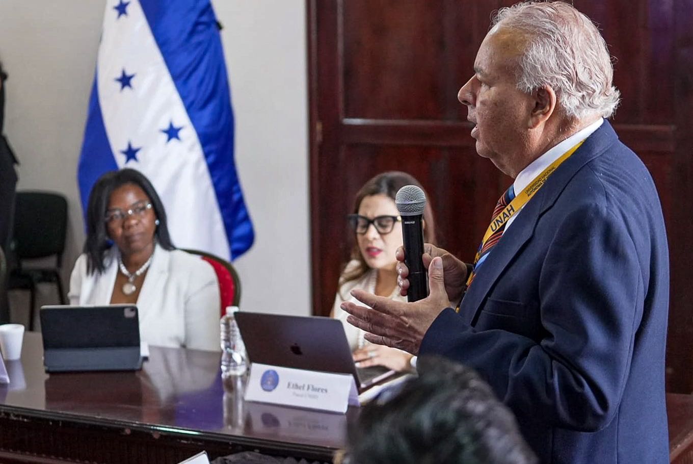 CN, gremio y universidades promueven ley para que sistema de salud reconozca a nutricionistas